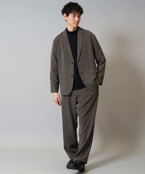 a.v.v（アーヴェヴェ）の「ポンチモックネックカットソー【イージーケア/毛玉になりにくい/速乾/洗濯機で洗える】（Tシャツ/カットソー・メンズ・ホワイト/ブラウン/ブラック/グレー・44/46/48/50/52）」の19枚目の写真