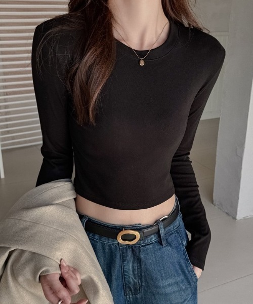 最終セール価格 theredthread ブラック クロップド丈 長袖トップス セール】クロップド 長袖 ロングTシャツ（Tシャツ/カットソー）｜Dream