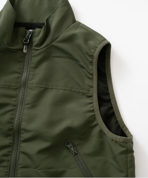 GLAZOS（グラソス）の「【SKIT0LY】【撥水】ZIP UPベスト（ベスト・キッズ・カラフル/カーキ・100cm/120cm/130cm/140cm/110cm）」の4枚目の写真