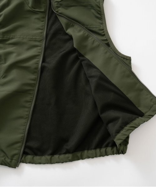GLAZOS（グラソス）の「【SKIT0LY】【撥水】ZIP UPベスト（ベスト・キッズ・カラフル/カーキ・100cm/120cm/130cm/140cm/110cm）」の18枚目の写真