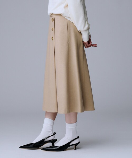 UNTITLED（アンタイトル）の「【ウール100%/後ろウエストゴム】ミルドスムースフレアスカート（スカート・レディース・ブラック/アイボリー/ネイビー/サンドベージュ・03/02/01/00/04/42/44/46/48/50）」の19枚目の写真