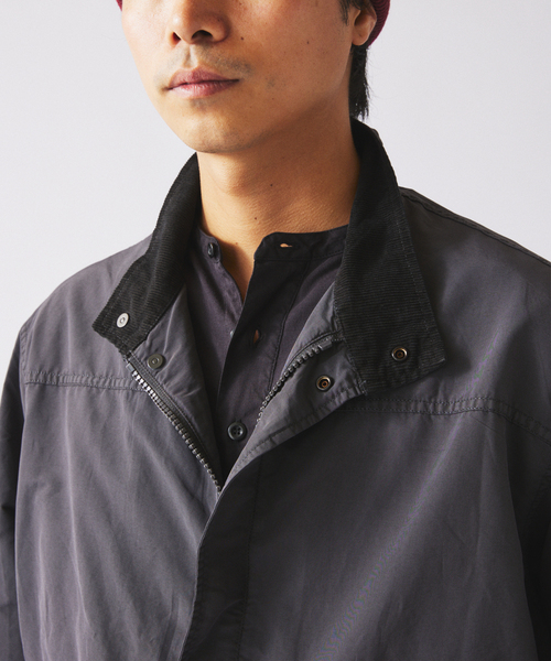 JOURNAL STANDARD relume(ジャーナルスタンダード レリューム)の「フェード マウンテン スタンドカラー ブルゾン(その他アウター・メンズ・オリーブ/ブラック系その他/キャメル・MEDIUM/LARGE)」の18枚目の写真