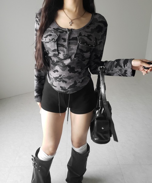 me+em select(ミームセレクト)の「【 2color 】ヴィンテージカモフラアウトポケットジップロンT / vintage camouflage out pocket zip longsleeve T-shirt(Tシャツ/カットソー・レディース・グレー/カーキ・FREE)」の11枚目の写真