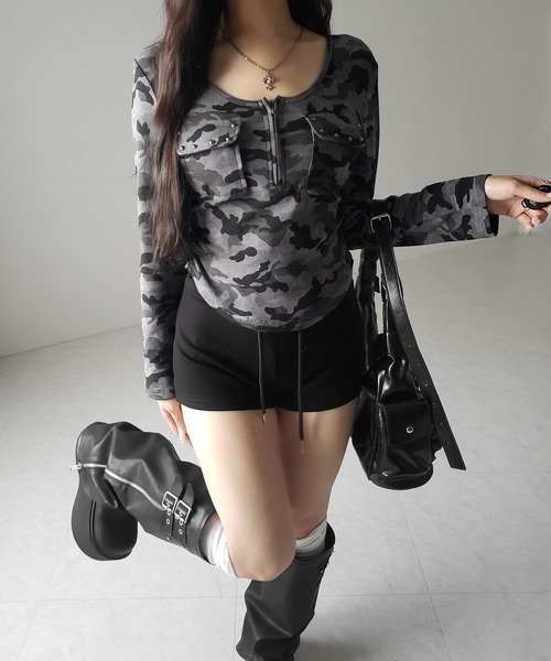 me+em select(ミームセレクト)の「【 2color 】ヴィンテージカモフラアウトポケットジップロンT / vintage camouflage out pocket zip longsleeve T-shirt(Tシャツ/カットソー・レディース・グレー/カーキ・FREE)」の12枚目の写真