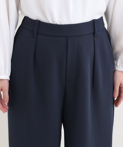 SHOO・LA・RUE（シューラルー）の「【洗濯機可/S-3L/イージーケア】きちんと楽に。カットジョーゼットワイドパンツ（その他パンツ・レディース・ネイビー/ナチュラル/ブラック・01/02/03/04/05）」の17枚目の写真