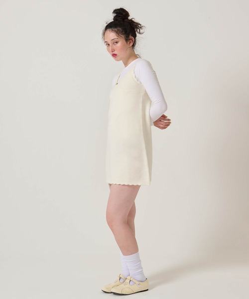 TINA：JOJUN（ティーナジョジュン）の「ヴィンテージライク ニット ジャンスカ TINA：JOJUN（ジャンパースカート・レディース・ラベンダー/アイボリー・M）」の4枚目の写真