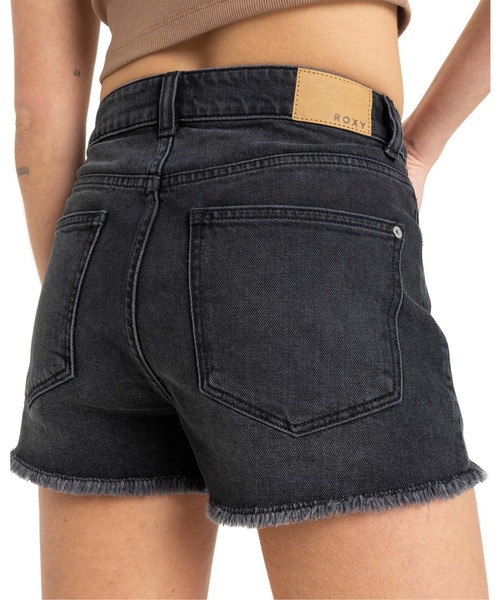 ROXY(ロキシー)の「NEW SWELL DENIM SHOR/ロキシーブラックデニムショートパンツ(デニムパンツ・レディース・ブラック・26inch/28inch/25inch/27inch)」の6枚目の写真