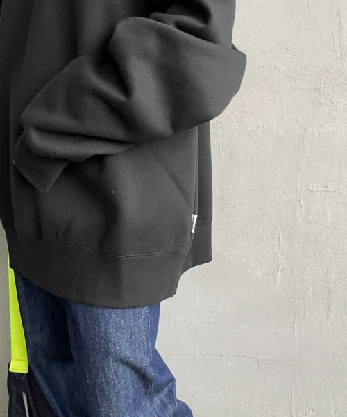 BEN DAVIS（ベンデイビス）の「【WEB限定】[BEN DAVIS/ベンデイビス] サークル刺繍ロゴ バックデザイン クルーネックスウェット（スウェット・レディース・ライトグレー/ブラウン/ブラック・M/L/XL）」の19枚目の写真