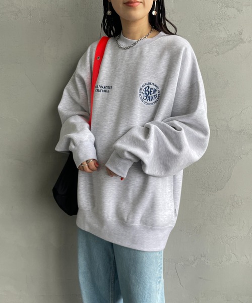 BEN DAVIS（ベンデイビス）の「【WEB限定】[BEN DAVIS/ベンデイビス] サークル刺繍ロゴ バックデザイン クルーネックスウェット（スウェット・レディース・ライトグレー/ブラウン/ブラック・M/L/XL）」の21枚目の写真