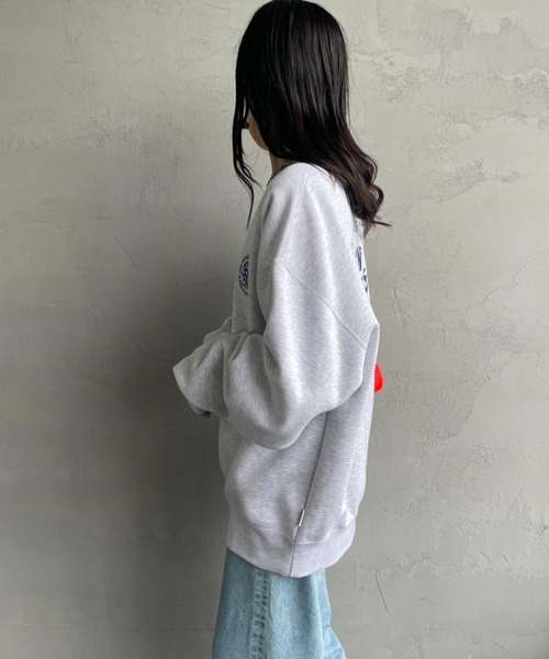 BEN DAVIS（ベンデイビス）の「【WEB限定】[BEN DAVIS/ベンデイビス] サークル刺繍ロゴ バックデザイン クルーネックスウェット（スウェット・レディース・ライトグレー/ブラウン/ブラック・M/L/XL）」の22枚目の写真