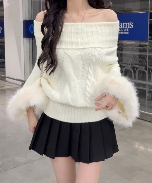 PXG海外モデル　レディースニットセーター　sizeM　ホワイト セール】【秋冬新作】袖口ファー付きオフタートル2WAYケーブルニット