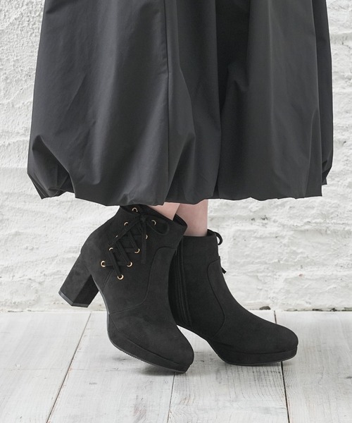 Honeys(ハニーズ)の「サイドレースアップブーツ(ブーツ・レディース・グレイッシュベージュ/ブラウン/ブラック・LL/L/S/M)」の8枚目の写真