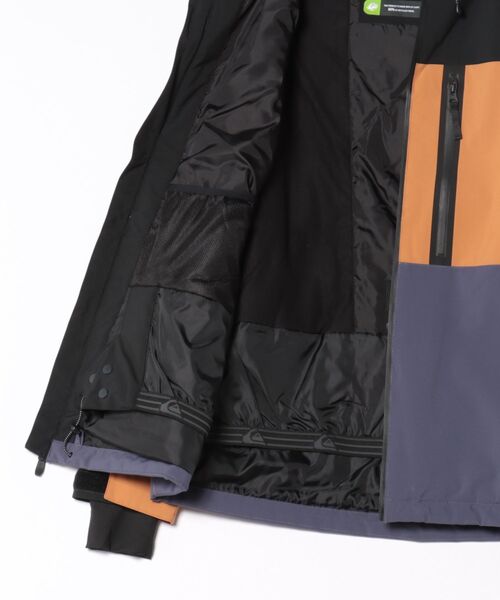 Quiksilver(クイックシルバー)の「SYCAMORE BLOCK 20K J/クイックシルバースキースノーボードウェア(ジャケット)(マウンテンパーカー・メンズ・ブラウン/グリーン・SMALL/MEDIUM/LARGE/X-LARGE)」の4枚目の写真