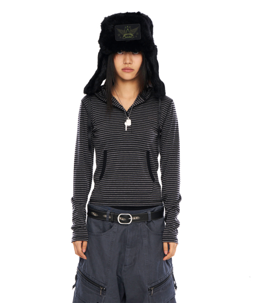 AAKAM(アーカム)の「Striped Button Hoodie (Black)(パーカー・レディース・その他・2/1)」の5枚目の写真