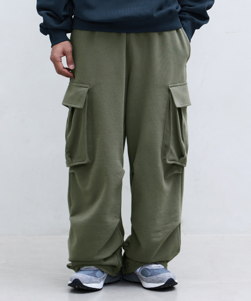 F.ILLUMINATE(フィルミネイト)の「イージーカーゴスウェットパンツ-カーキ(スウェットパンツ・レディース・その他・MEDIUM/LARGE/SMALL)」の1枚目の写真