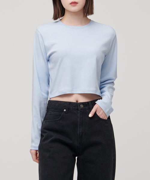 MUSINSA STANDARD WOMAN（ムシンサスタンダードウーマン）の「ウィメンズクルーネッククロップ長袖Tシャツ[パステルブルー]（Tシャツ/カットソー・レディース・その他・SMALL/MEDIUM/LARGE/X-SMALL）」の2枚目の写真