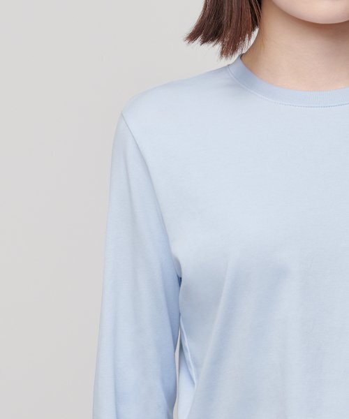 MUSINSA STANDARD WOMAN（ムシンサスタンダードウーマン）の「ウィメンズクルーネッククロップ長袖Tシャツ[パステルブルー]（Tシャツ/カットソー・レディース・その他・SMALL/MEDIUM/LARGE/X-SMALL）」の6枚目の写真