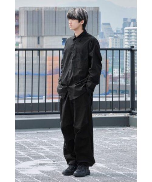 MUSINSA STANDARD（ムシンサスタンダード）の「[シティレジャー] CNオーバーサイズシャツ [ブラック]（シャツ/ブラウス・メンズ・その他・SMALL/MEDIUM/LARGE/X-LARGE/XX-LARGE）」の16枚目の写真