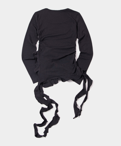 PLACE STUDIO（プレイススタジオ）の「サイドシェアリングフリルノースリーブレイヤードスリムフィットロングスリーブレス [ブラック]（Tシャツ/カットソー・レディース・ブラック・FREE）」の8枚目の写真