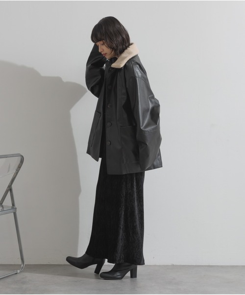 OandI（オーアンドアイ）の「ボア付きフェイクレザーカバーオール（その他アウター・レディース・ブラウン/ブラック・FREE）」の3枚目の写真