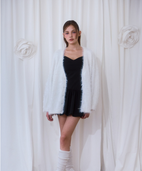 ROSEFRANTZ（ロゼフランツ）の「Fur Overfit Cardigan [Ivory]（カーディガン/ボレロ・レディース・アイボリー・OS）」の4枚目の写真