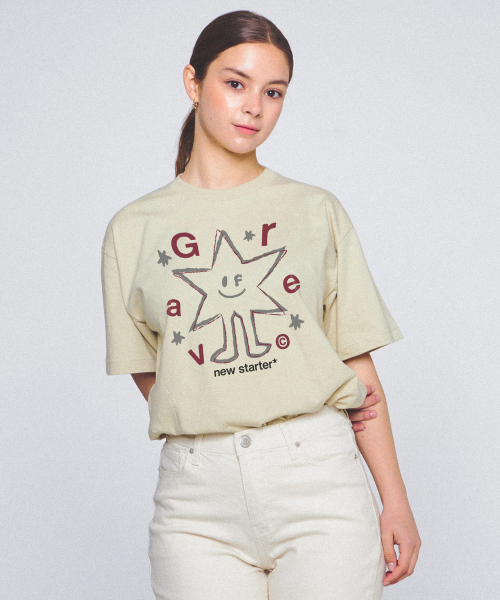 GRAVER（グレーバー）の「[ユニセックス]NEW-STARTER 半袖Tシャツ_サンドベージュ（Tシャツ/カットソー・レディース・ベージュ・MEDIUM/SMALL/LARGE/X-LARGE）」の2枚目の写真