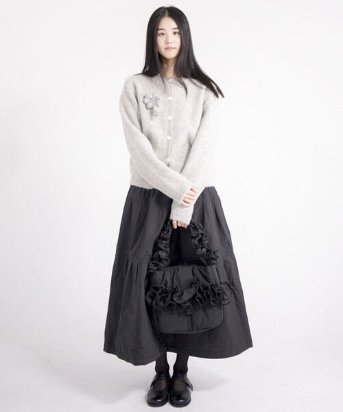 Bshop(ビショップ)の「eunoia | クルーネック 長袖カーディガン WOMEN(カーディガン/ボレロ・レディース・ピンク/グレー/ブラック・ONE)」の8枚目の写真