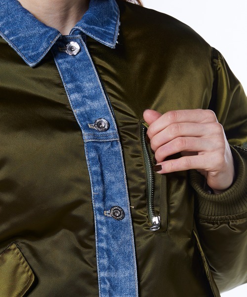DOUBLE STANDARD CLOTHING(ダブルスタンダードクロージング)の「ナイロンサテン×13oz デニム MA-1ジャケット(MA-1・レディース・カーキ・FREE)」の9枚目の写真