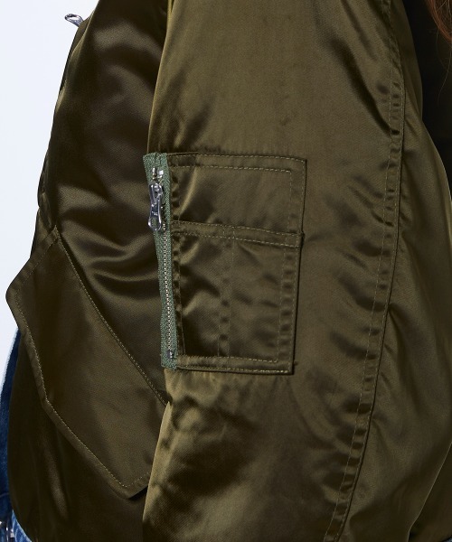 DOUBLE STANDARD CLOTHING(ダブルスタンダードクロージング)の「ナイロンサテン×13oz デニム MA-1ジャケット(MA-1・レディース・カーキ・FREE)」の12枚目の写真
