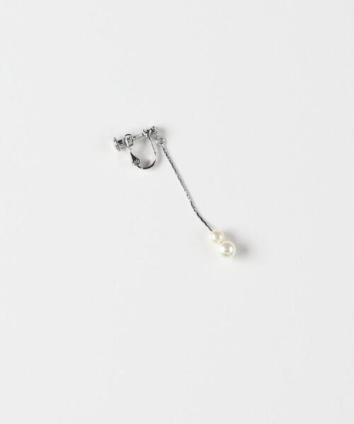 Right-on(ライトオン)の「Right-on Basic(ライトオンベーシック)【レディース】パールロングピアス(ピアス(両耳用)・レディース・シルバー・ONE SIZE)」の9枚目の写真