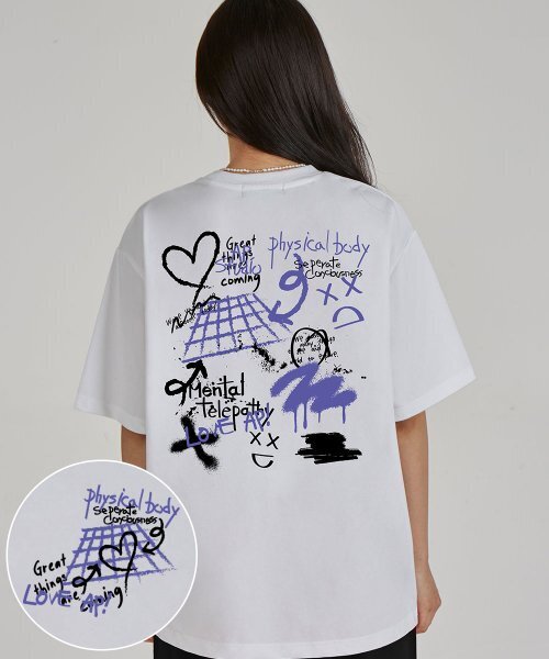 ASTRAL PROJECTION(アストラルプロジェクション)の「バックアストラルグラフィティラウンドネック15番手綿半袖Tシャツ_ホワイト(Tシャツ/カットソー・レディース・その他・LARGE/X-LARGE)」の1枚目の写真