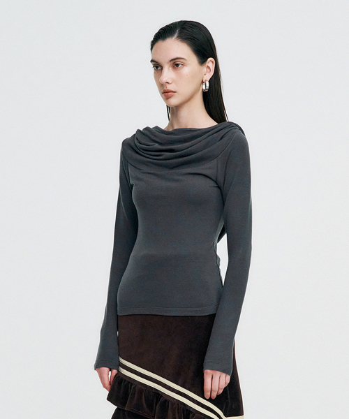 KIMZISU(キムジス)の「Cowl Neck Soft Slim Hoodie _ CHARCOAL(パーカー・レディース・その他・OS)」の7枚目の写真