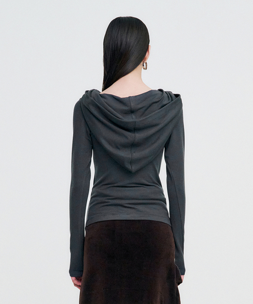 KIMZISU(キムジス)の「Cowl Neck Soft Slim Hoodie _ CHARCOAL(パーカー・レディース・その他・OS)」の8枚目の写真