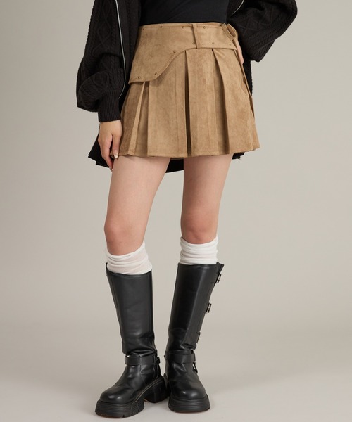 apres jour mignon(アプレジュールミニョン)の「【セット着用可能】スタッズ付きプリーツスカート(スカート・レディース・ベージュ/ブラウン系その他・LARGE/フリー)」の6枚目の写真