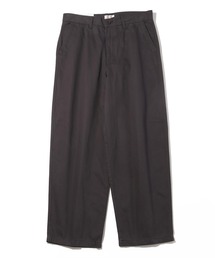 HANES（ヘインズ）の「【HANES/ヘインズ】ワイドフィット ノータックチノパンツ（チノパンツ）」