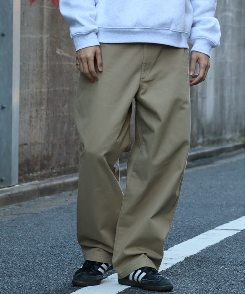 HANES（ヘインズ）の「【HANES/ヘインズ】ワイドフィット ノータックチノパンツ（チノパンツ・メンズ・ベージュ/ブラック/カーキ・L/S/M/LL）」の6枚目の写真