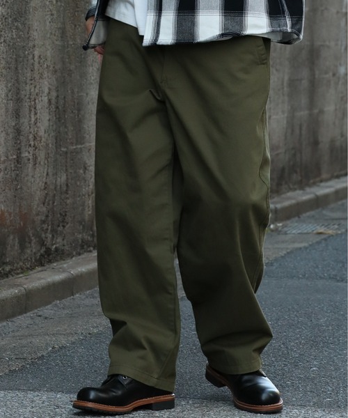 HANES(ヘインズ)の「【HANES/ヘインズ】ワイドフィット ノータックチノパンツ(チノパンツ・メンズ・ベージュ/ブラック/カーキ・L/S/M/LL)」の21枚目の写真