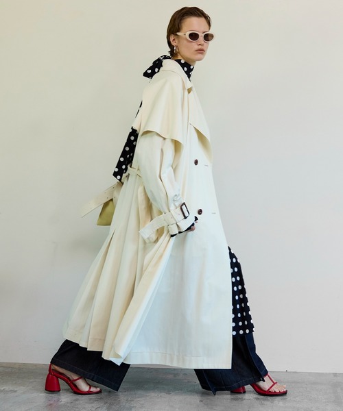 MAISON SPECIAL(メゾンスペシャル)の「Drape Scarf Long Trench Coat/ドレープスカーフロングトレンチコート(トレンチコート・レディース・アイボリー/カーキ・FREE)」の13枚目の写真