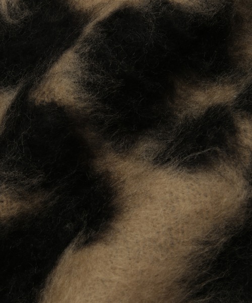 VICKY（ビッキー）の「レオパードJQDシャギーニットカーディガン（カーディガン/ボレロ・レディース・ベージュ系その他/グレー系その他・M）」の4枚目の写真