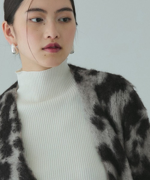 VICKY（ビッキー）の「レオパードJQDシャギーニットカーディガン（カーディガン/ボレロ・レディース・ベージュ系その他/グレー系その他・M）」の19枚目の写真