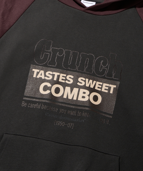 CACTUSDONUTMARKET(カクタスドーナツマーケット)の「Crunch Raglan Hoodie - Burgundy(パーカー・レディース・その他・MEDIUM/LARGE)」の5枚目の写真