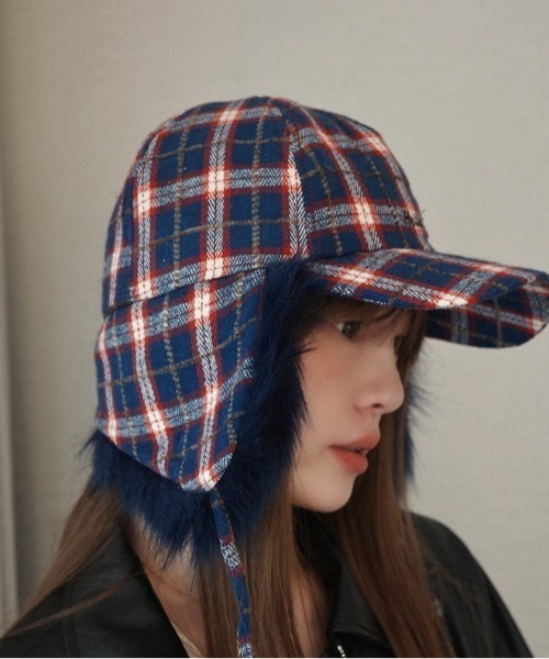 Vipoa（ヴィポア）の「チェック柄フライトキャップ（キャップ・レディース・ネイビー/ベージュ・FREE）」の14枚目の写真