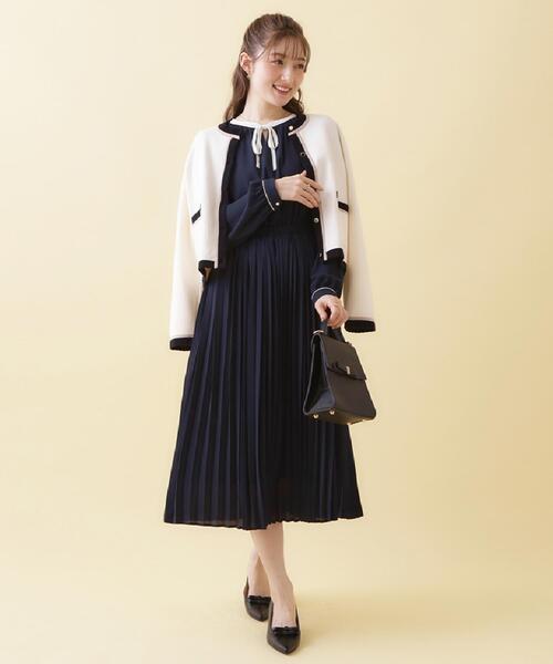 couture brooch(クチュールブローチ)の「【通勤・着映え】配色 総針カーディガン(カーディガン/ボレロ・レディース・ライトブルー/アイボリー/ネイビー・36/38/42)」の17枚目の写真