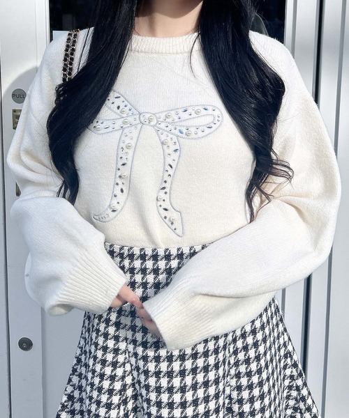 INGNI（イング）の「リボン×ビジューもちもちニット（ニット/セーター・レディース・サックスブルー/ブラック/オフホワイト/ピンク・M）」の18枚目の写真