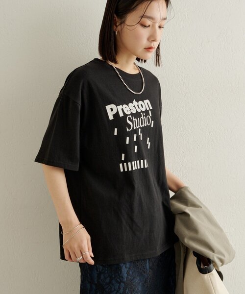 Omekashi（オメカシ）の「ロゴT（Tシャツ/カットソー・レディース・オフホワイト/ブラック・FREE）」の2枚目の写真