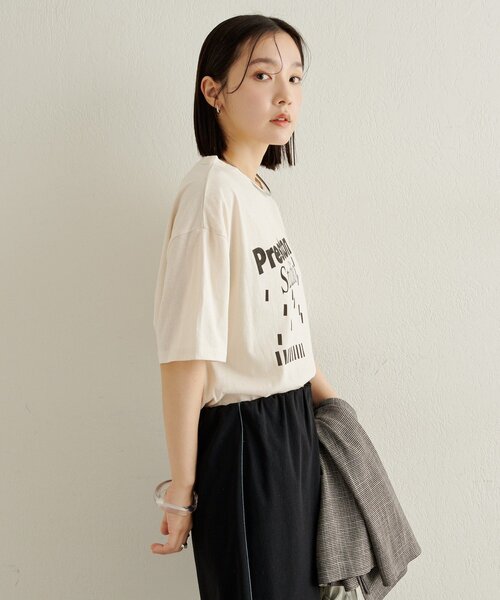 Omekashi（オメカシ）の「ロゴT（Tシャツ/カットソー・レディース・オフホワイト/ブラック・FREE）」の6枚目の写真