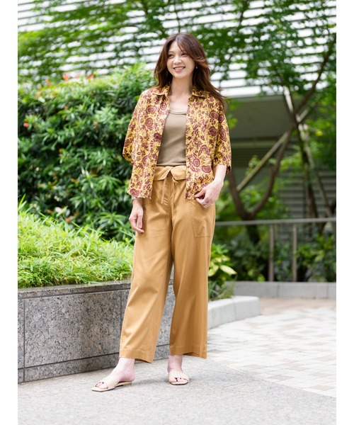 Banana Republic（バナナリパブリック）の「リブ スクープネック タンクトップ（タンクトップ・レディース・ブラック/ホワイト/インディゴブルー/ブラウン/グレー・XS/S/M/L）」の9枚目の写真