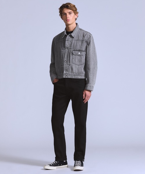 Levi's(リーバイス)の「Levi's/リーバイス BLUETAB(TM) 502(TM) テーパードフィット ジーンズ ブラック(デニムパンツ・メンズ・ブラック・W28 L32/W29 L32/W30 L32/W31 L32/W32 L32/W33 L32/W34 L32/W36 L32)」の2枚目の写真