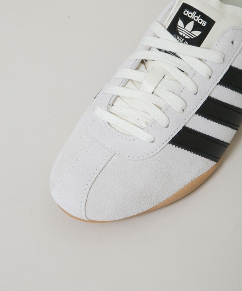 adidas(アディダス)の「adidas/TOKYO W(スニーカー・レディース・オフホワイト・23/24/25)」の2枚目の写真
