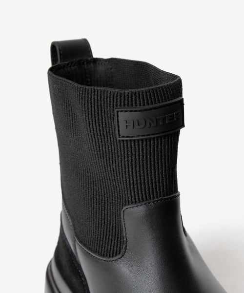 HUNTER（ハンター）の「HUNTER EXPLORER CHELSEA FLATFORM BOOT ハンター エクスプローラー チェルシー レインブーツ（レインシューズ・レディース・ブラック・5/6/4）」の2枚目の写真
